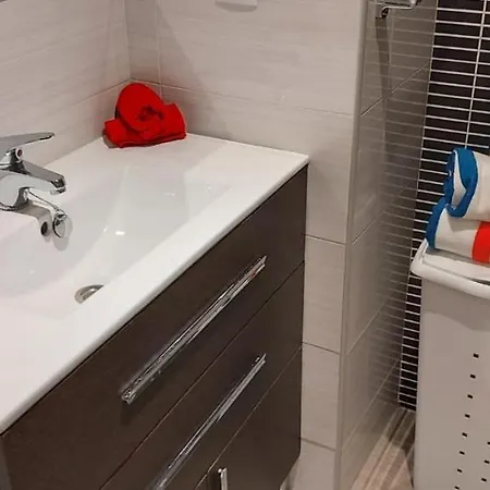 Lanzamar 2 Bedroom